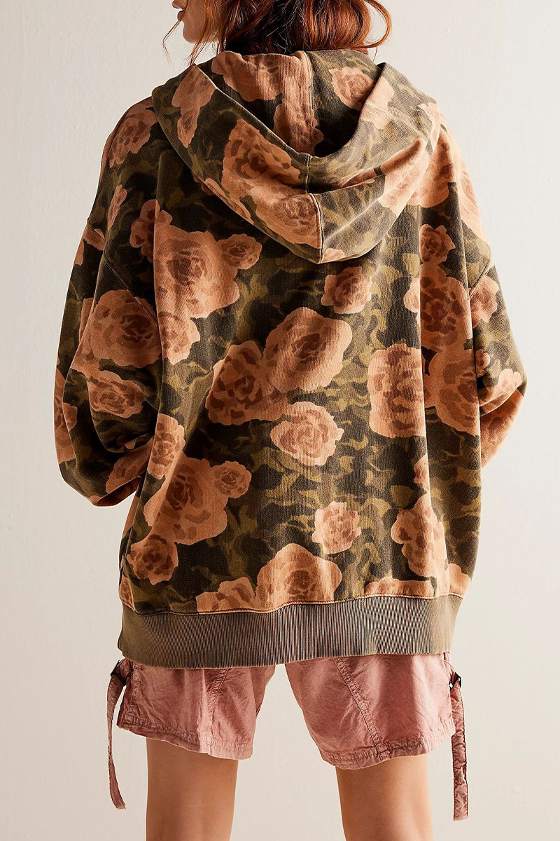 Henriette | Casual Street Flowers hoodie with snakeskin print and leopard pockets