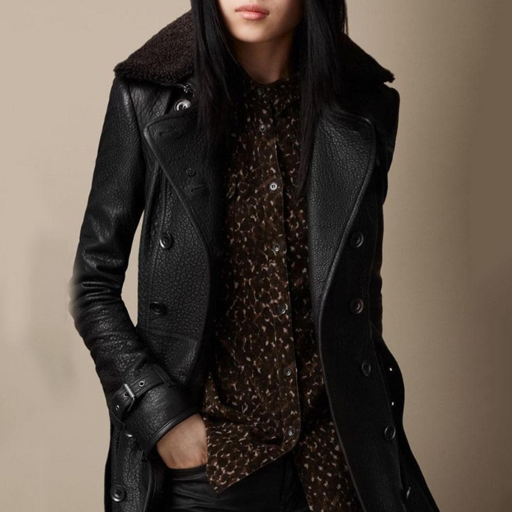 Maria Fernanda | Black leather jacket