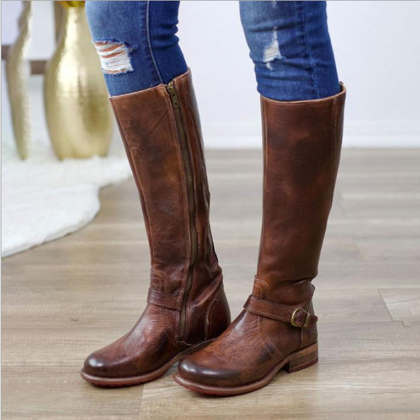 Alba | Custom-made, supportive orthopedic boots
