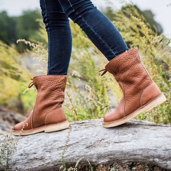 Nayla | Fashionable and supportive orthopedic boots