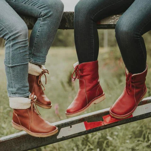 Nayla | Fashionable and supportive orthopedic boots