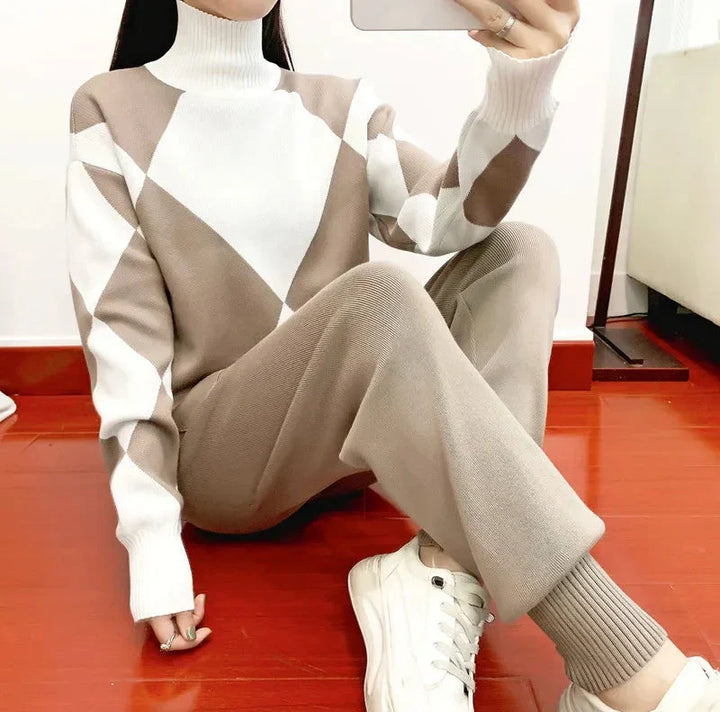 Maria® | Women's sweater and pants set