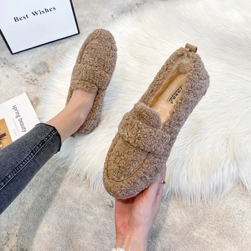 Clara® | Cozy Slippers