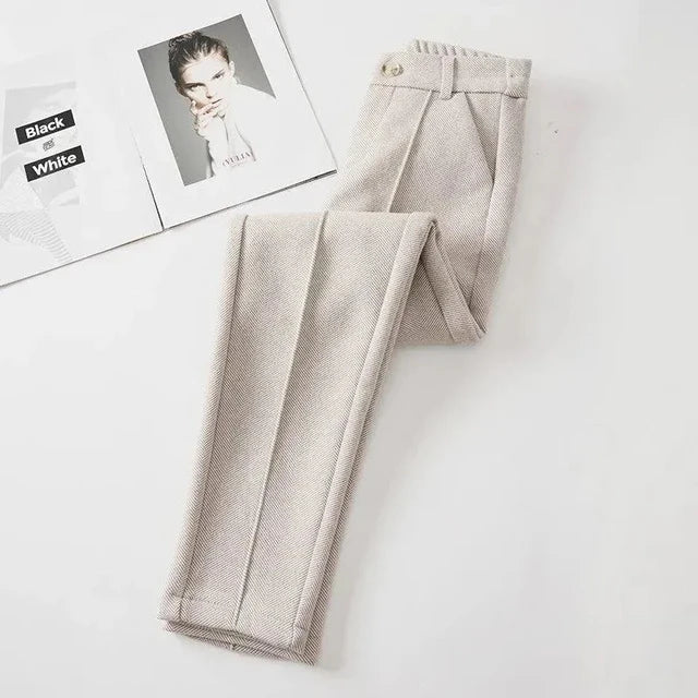 Esmeralda® | Modern Summer Trousers Made Of Wool