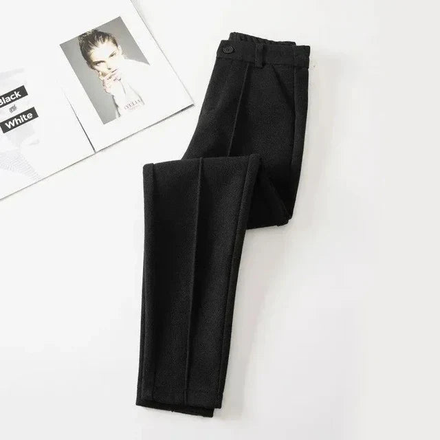 Esmeralda® | Modern Summer Trousers Made Of Wool