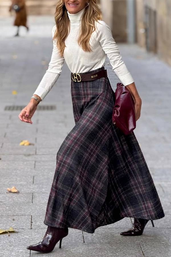 Josephine® | Retro-style checked skirt with a wide hem