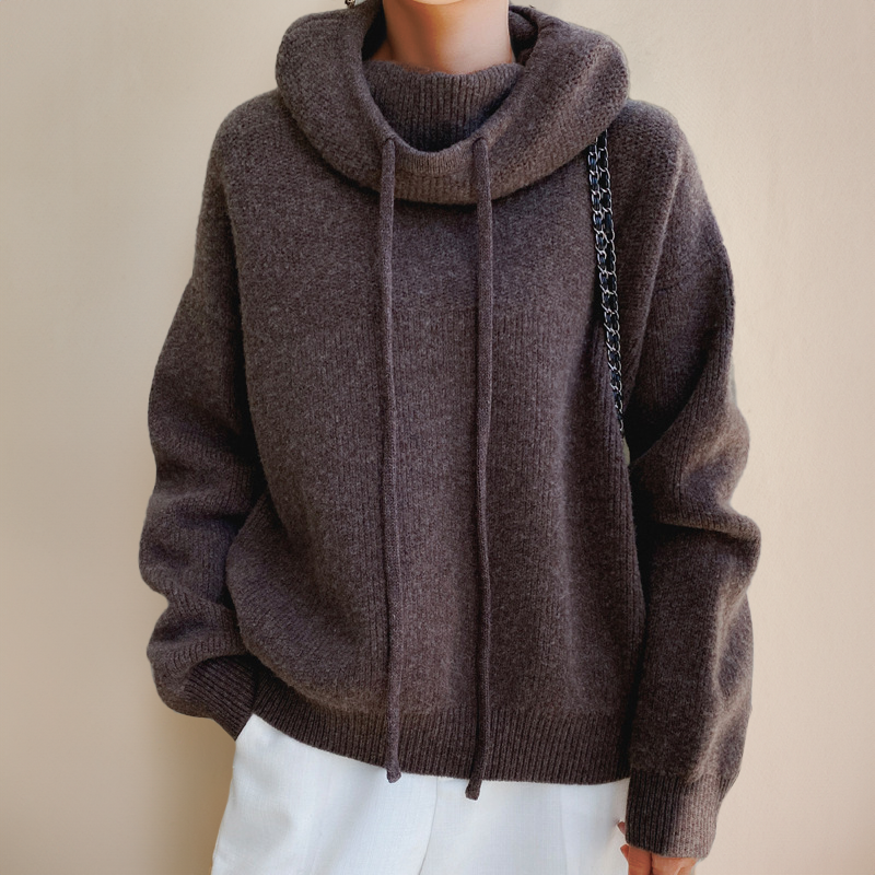 Delfina  | Elegant turtleneck sweater made of merino wool