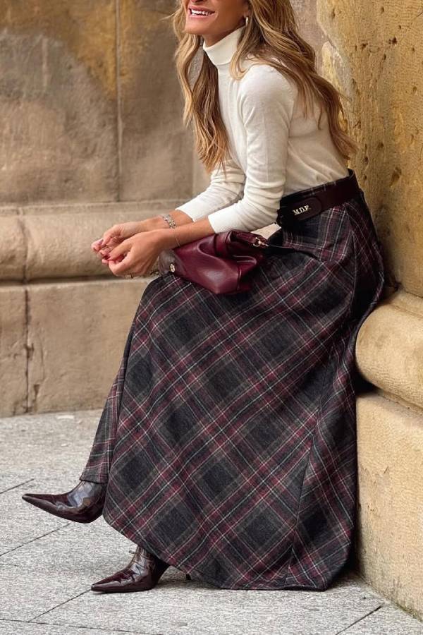 Josephine® | Retro-style checked skirt with a wide hem