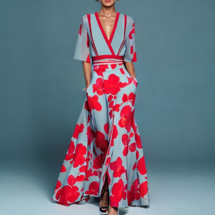 Karina  | Elegant dress with short sleeves