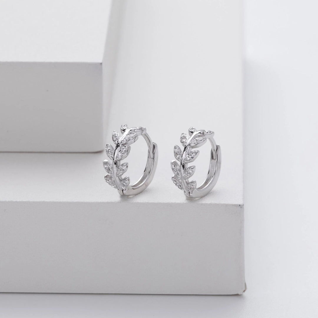 Kayla™ | Leaf-Shaped Hoop Earrings