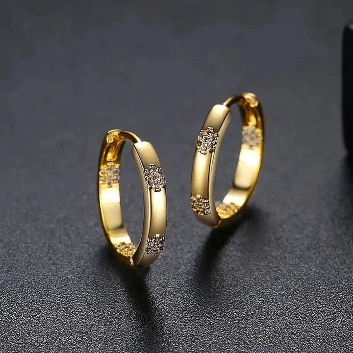 Teagan™ | Elegant Hoop Ring with Floral Accent