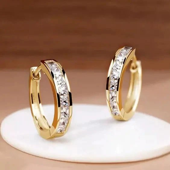 Harley™ | Chic Gold Hoop Earrings with Crystals