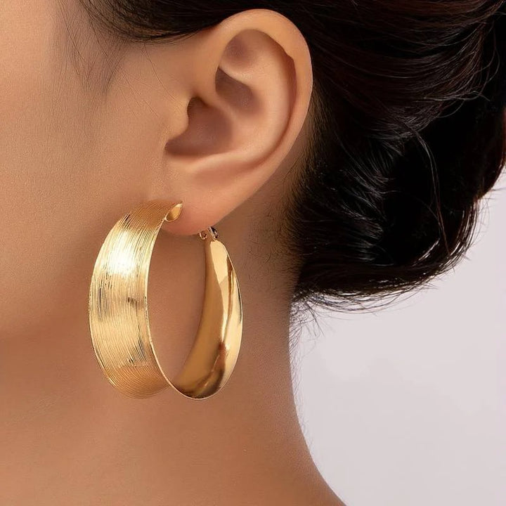Fiona™ | Vintage Gold Hoop Earrings