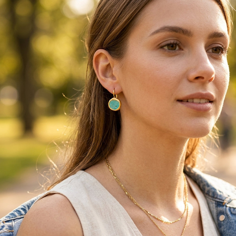 Alicia™ | Elegant Gold Earrings with Turquoise Stone