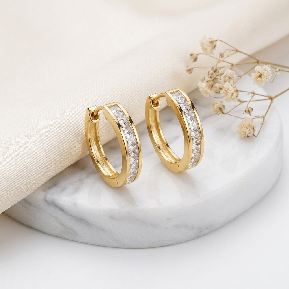Harley™ | Chic Gold Hoop Earrings with Crystals