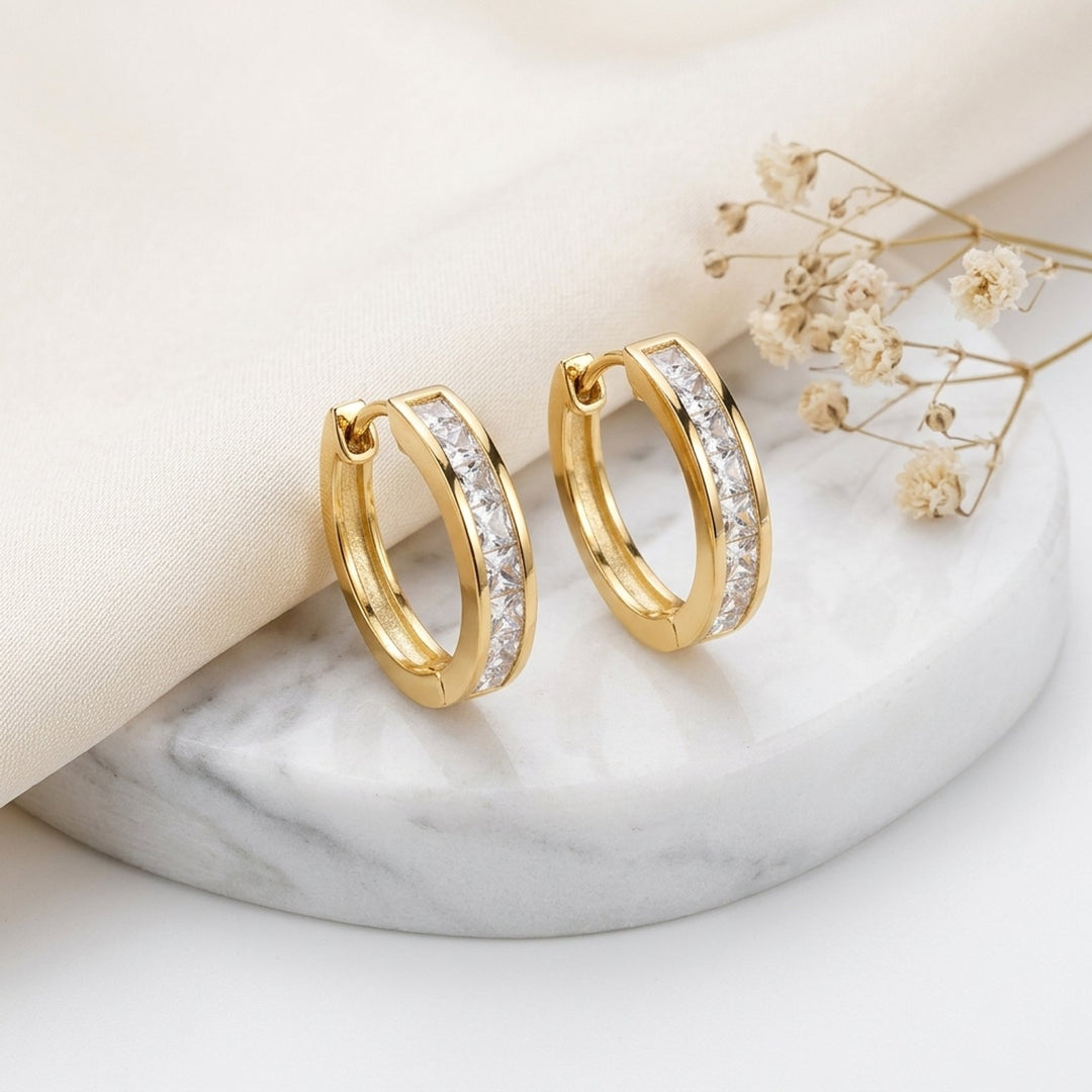 Harley™ | Chic Gold Hoop Earrings with Crystals