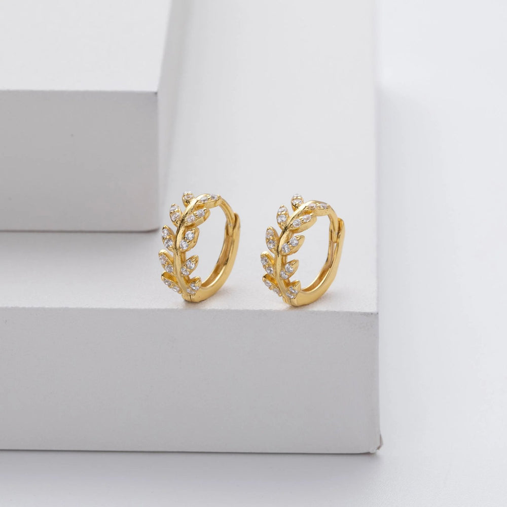 Kayla™ | Leaf-Shaped Hoop Earrings