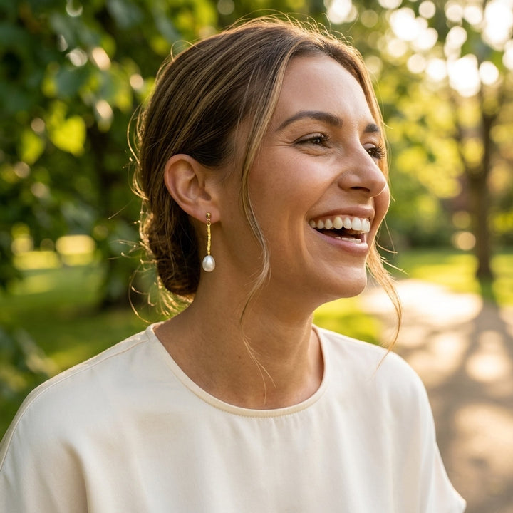 Julianna™ | Elegant Droplet Pearl Earrings
