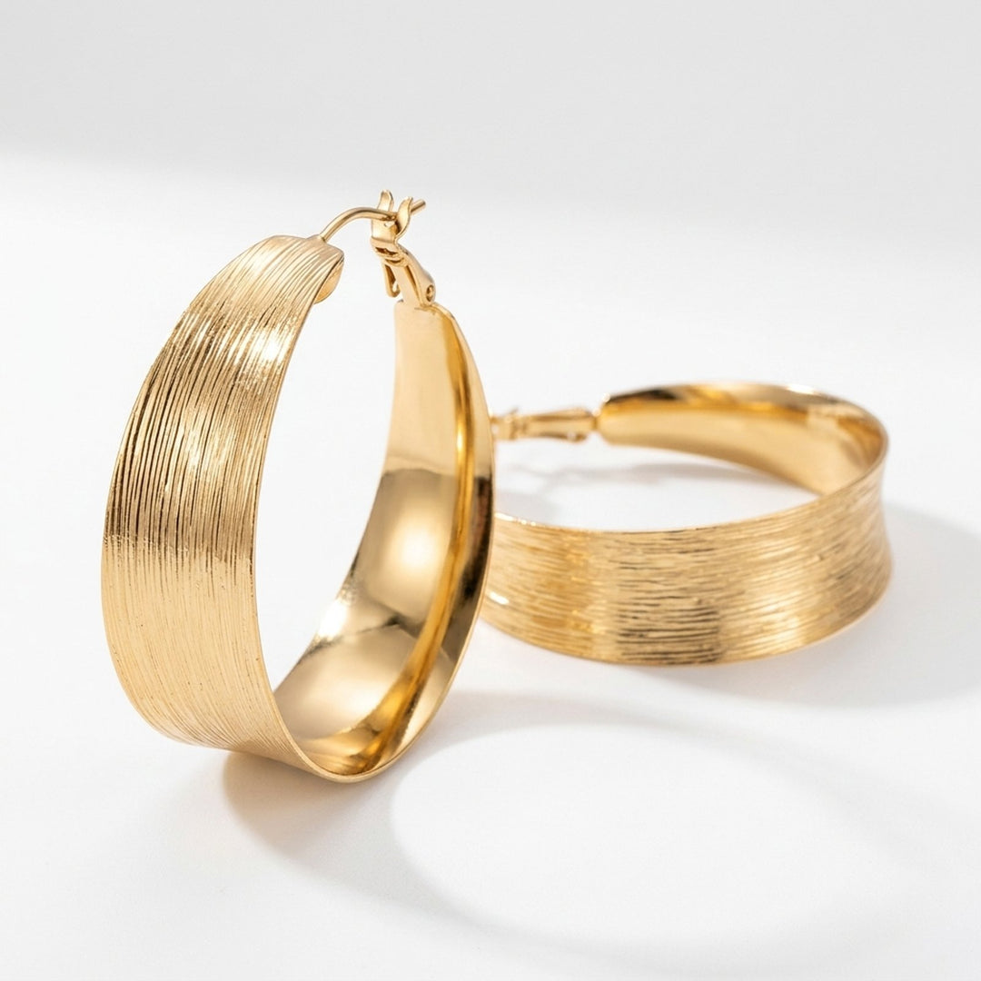Fiona™ | Vintage Gold Hoop Earrings
