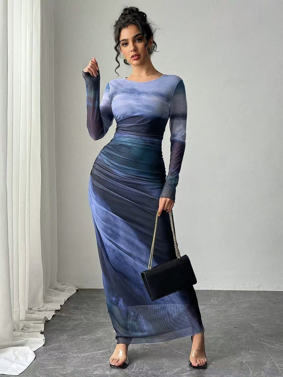Luna™ | Bodycon Round Neck Long Sleeve Maxi Dress
